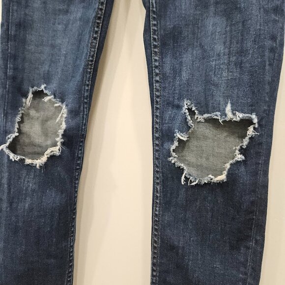 Free People Low Rise Distressed Ripped Skinny Blue Denim Busted Jeans Size 26 - Picture 8 of 12